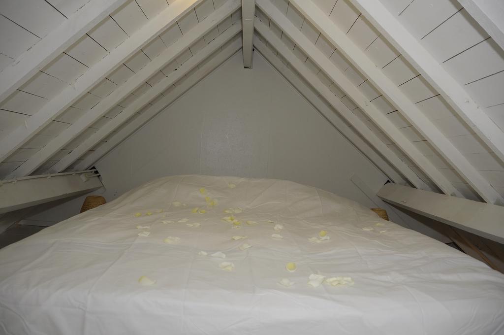Attic Room Judy'S Зандфорт Номер фото